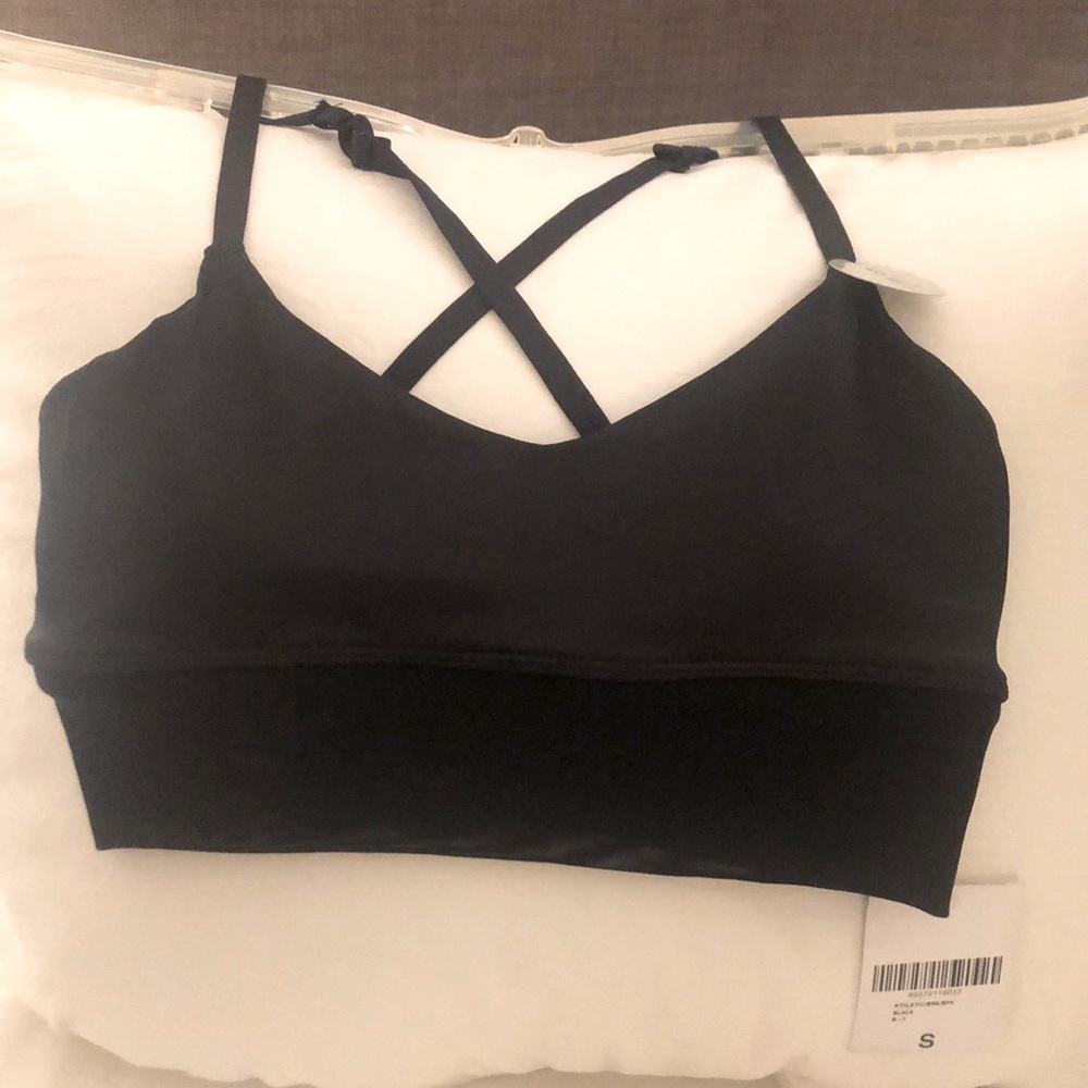 Forever 21 Medium Impact Mesh bottom Sports Bra - Black - NWT - size Small